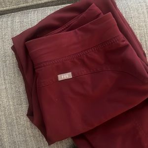 Small Kade Cargo Figs